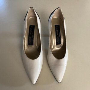 Vintage Two-Toned Heels